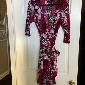 Pink/White/Black Tie-Wrap Dress